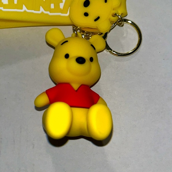 Disney Winnie the Pooh keychain/ bag clip - Picture 2 of 4